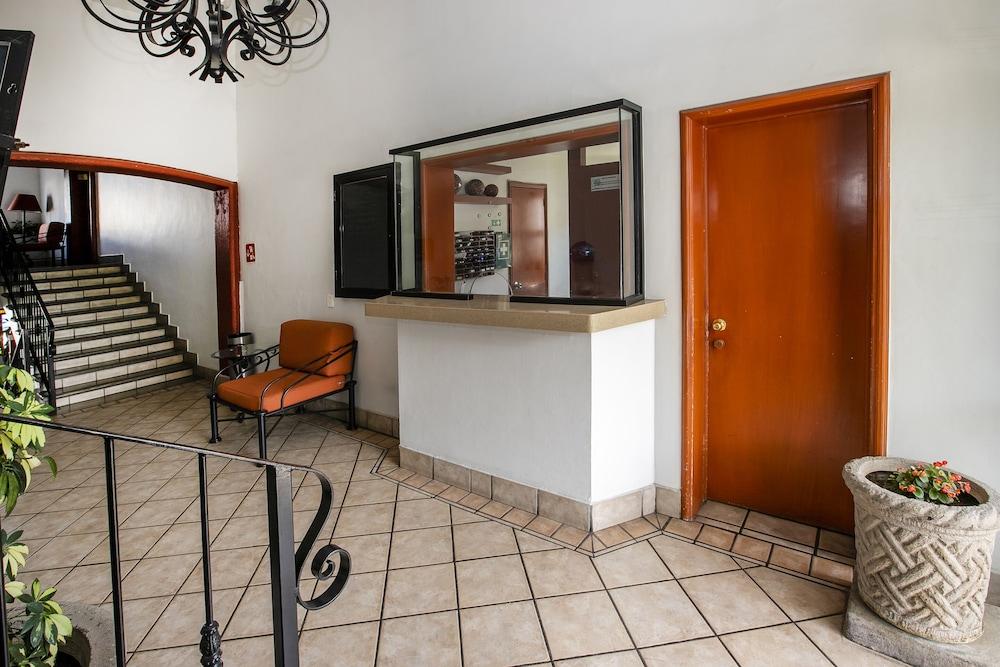 Hotel Arboledas Industrial Guadalajara Buitenkant foto