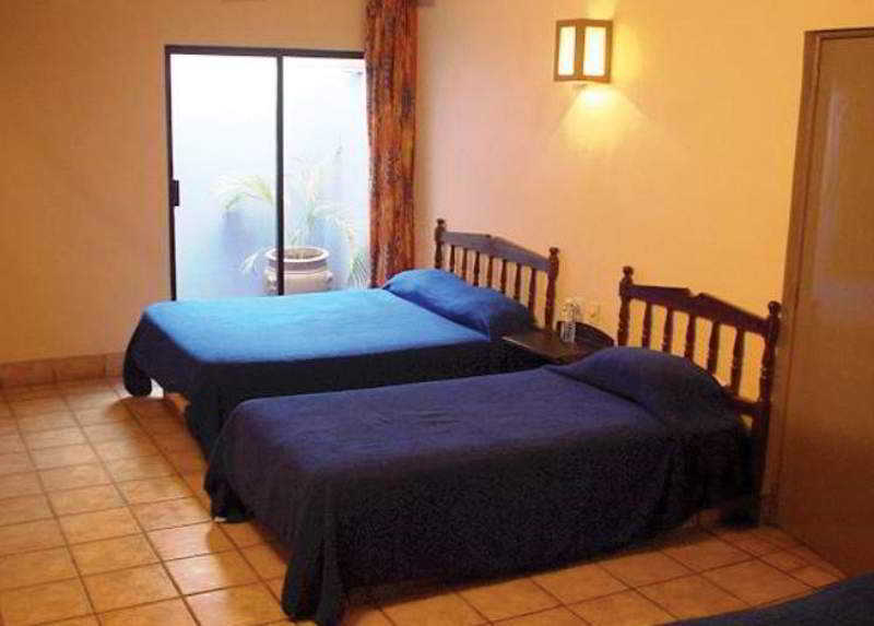 Hotel Arboledas Industrial Guadalajara Buitenkant foto