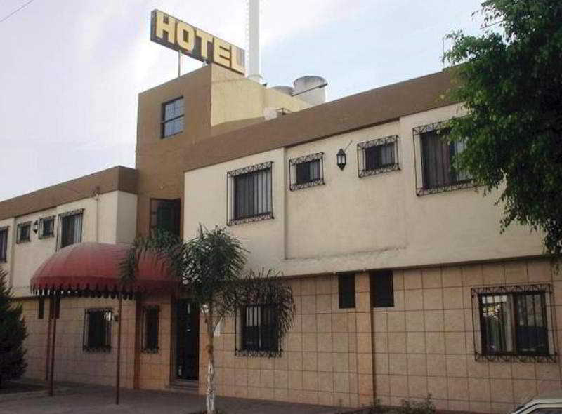 Hotel Arboledas Industrial Guadalajara Buitenkant foto